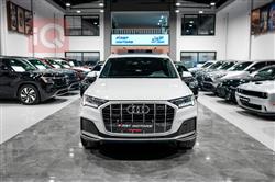اودي Q7